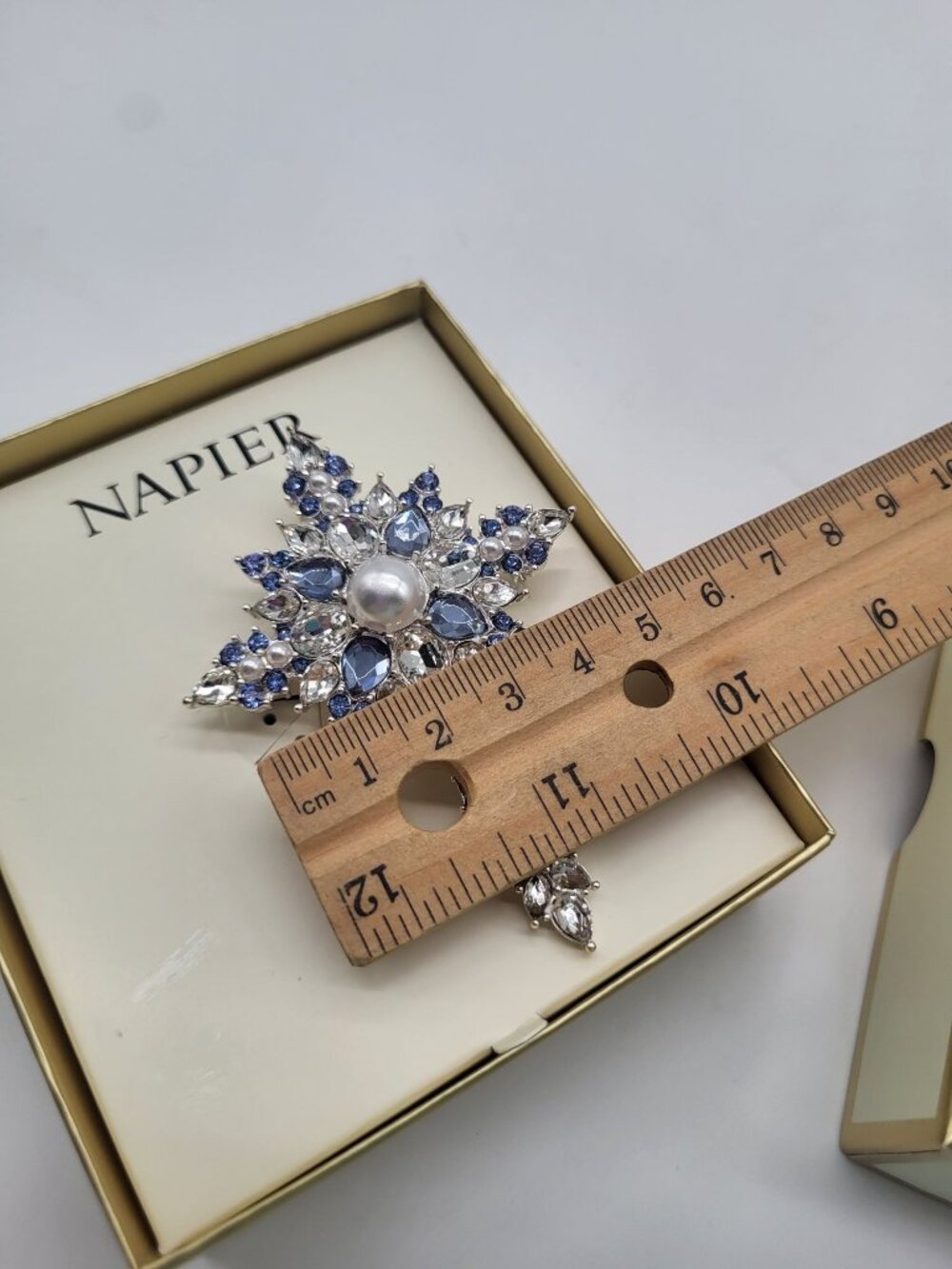 NAPIER Silver Tone 3D Cross Brooch Rhinestones Faux Pearls Blue Clear Religious - Picture 5 of 7